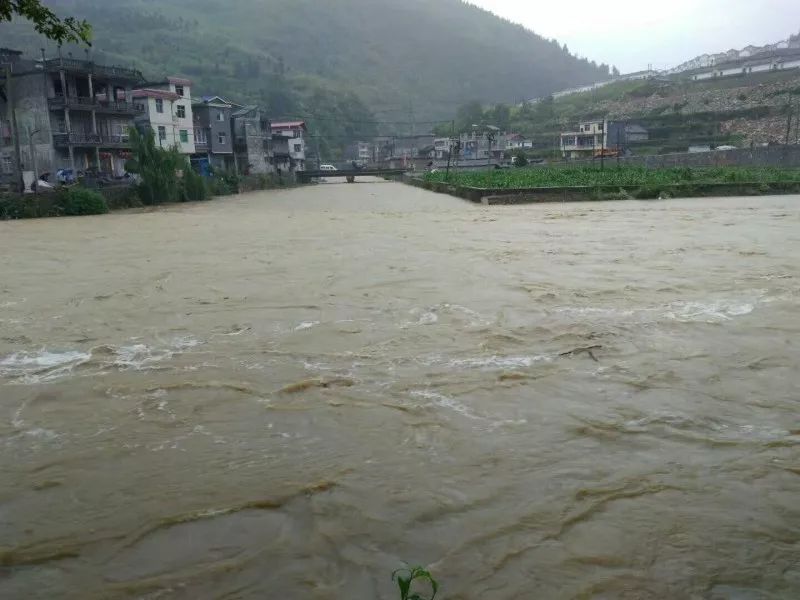 永顺暴雨背后的自然探险之旅，远离尘嚣，探寻内心平静的美好