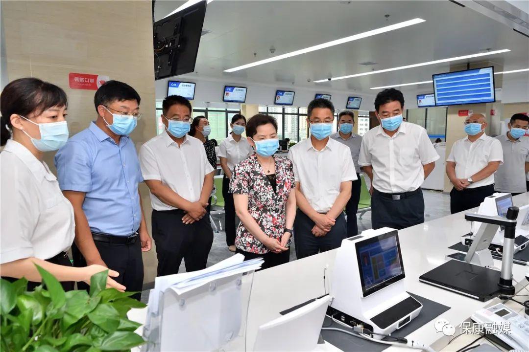 保康县新县委班子带领下的自然美景探索之旅