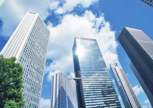 最新楼市消息，绿意盎然的心灵之旅启程，探寻内心宁静平和的居所